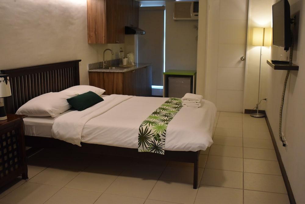 H Hotels - Metro North Uno Quezon City Esterno foto