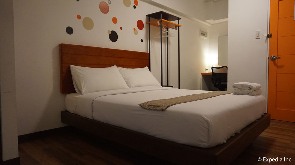 H Hotels - Metro North Uno Quezon City Esterno foto