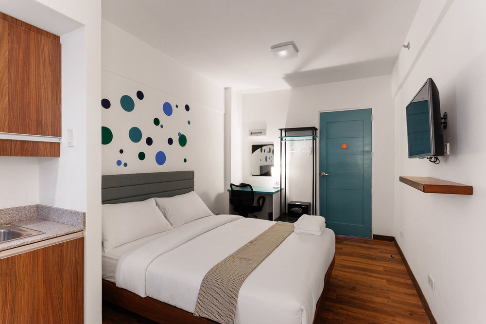 H Hotels - Metro North Uno Quezon City Esterno foto